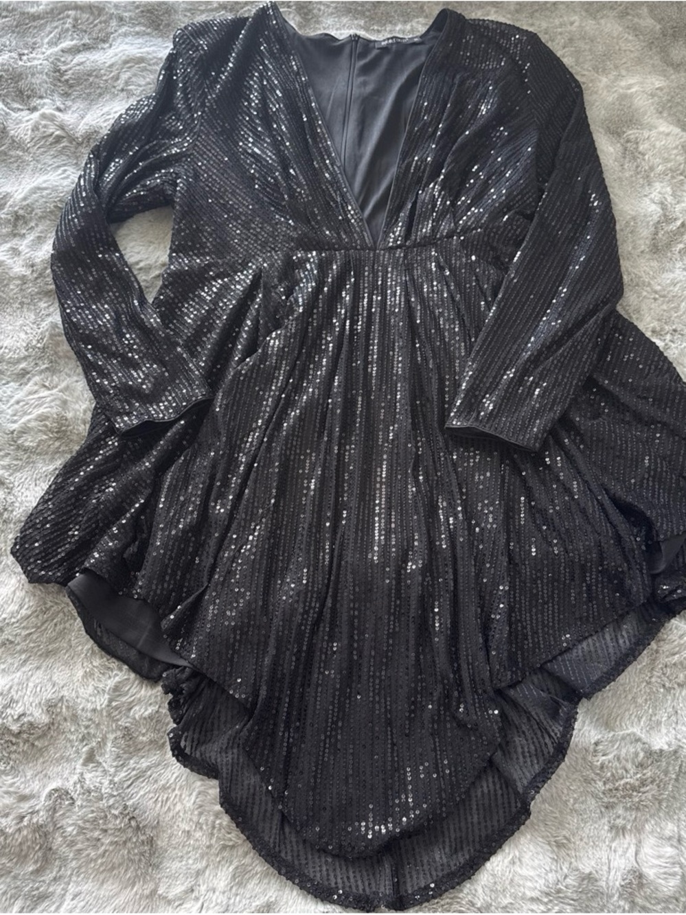 Double Crazy Black Sequin Long Sleeve V-Neck Dress-0497